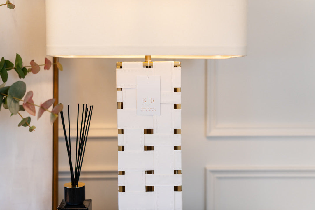 SIA TABLE LAMP